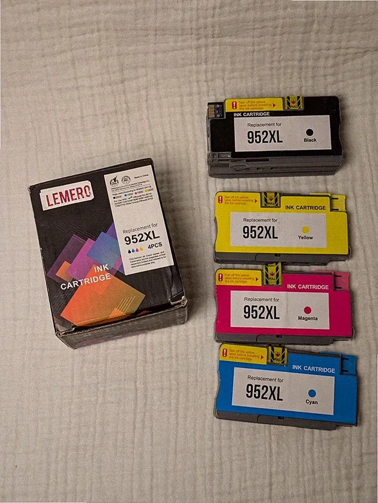 952XL Ink Cartridge Combo Pack compatible with name brand 952XL Ink